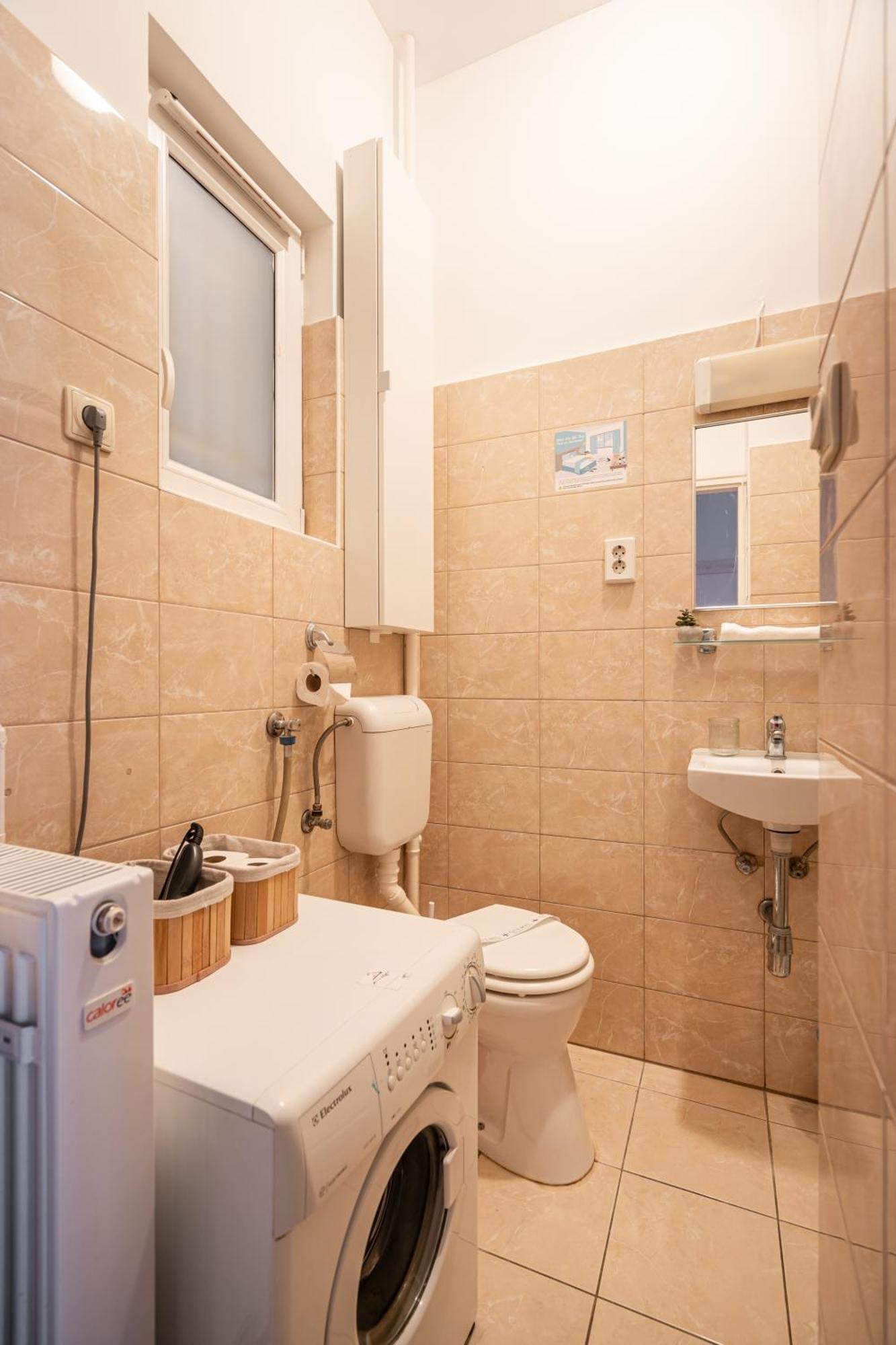 Apartamento Gleaming Wise Studio Budapest Exterior foto