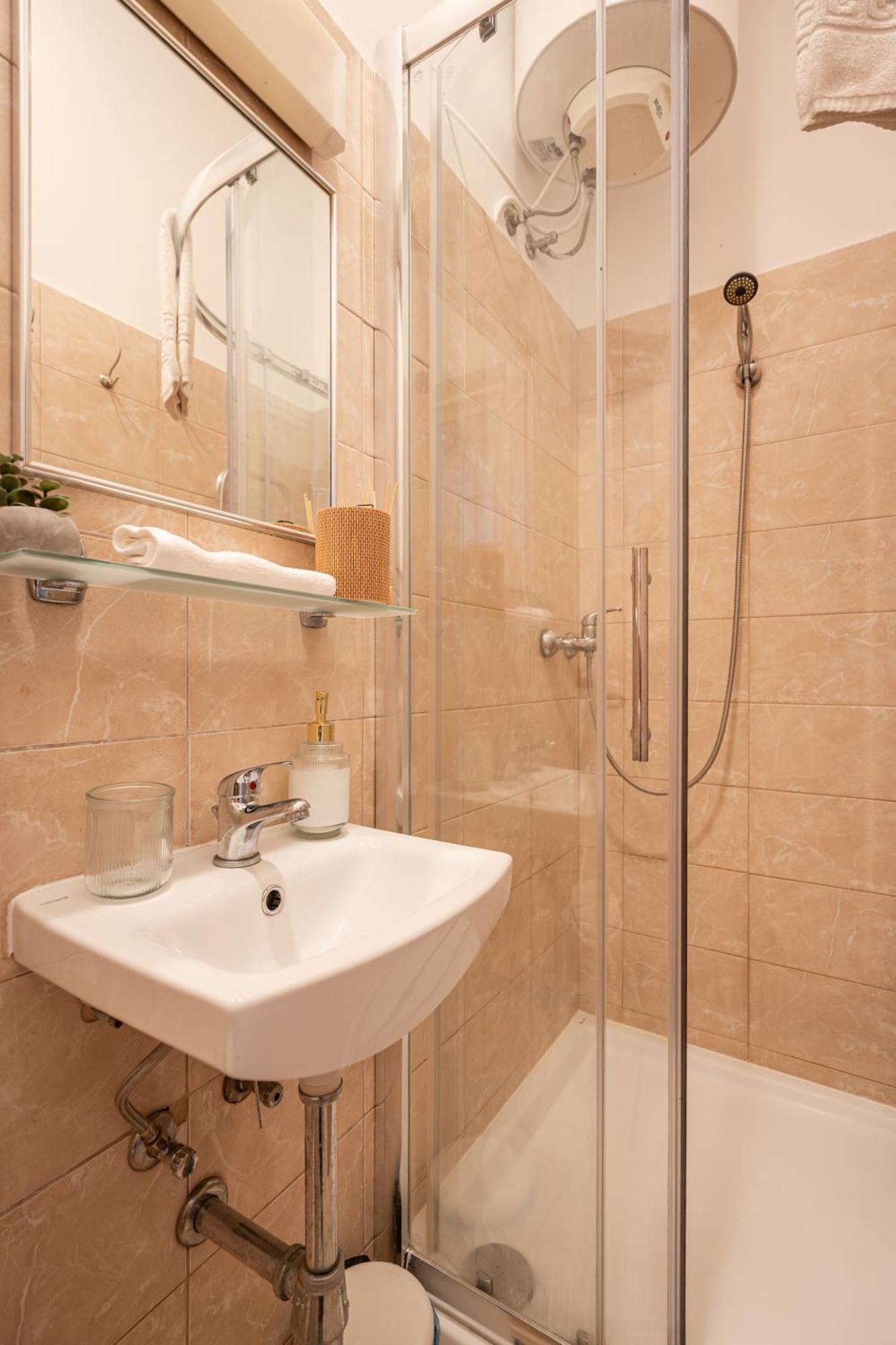 Apartamento Gleaming Wise Studio Budapest Exterior foto